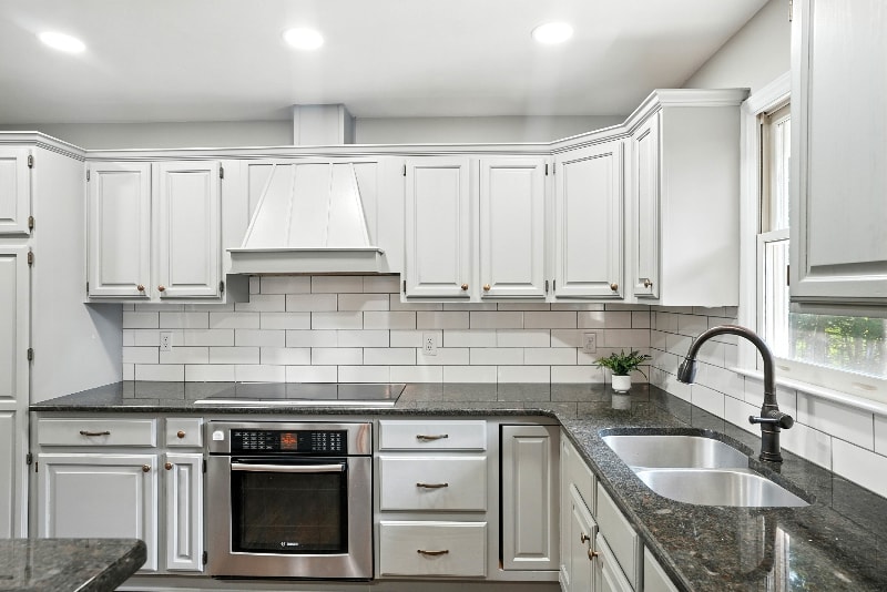 Building Photo - 1166 E Lois Ct