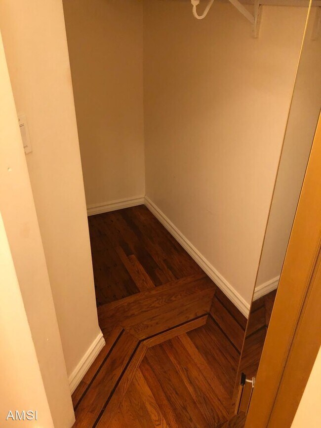 Building Photo - 1 br, 1 bath House - 359 Fillmore Street #10