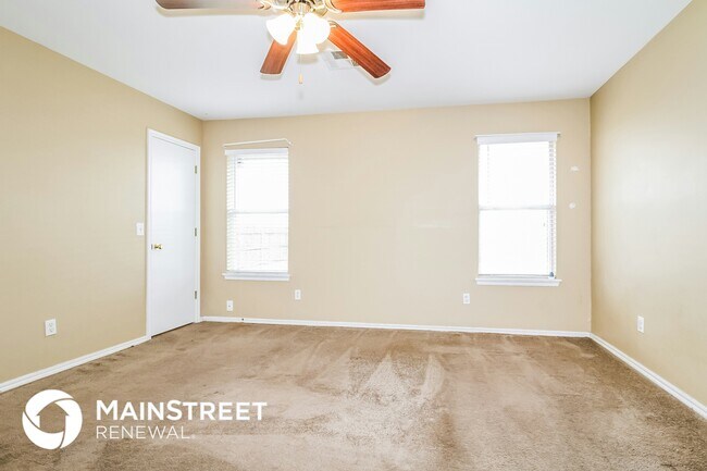 Building Photo - 2916 SE 97th St