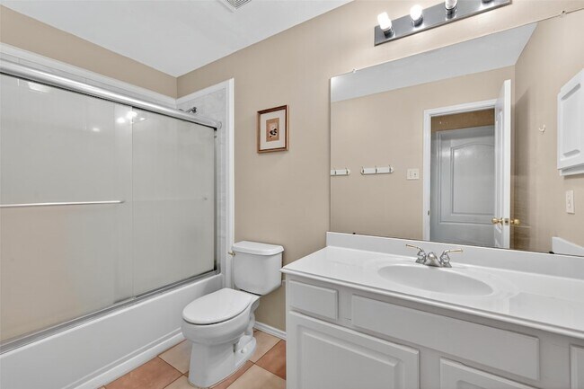 Building Photo - 11714 Peachwood Lake Dr