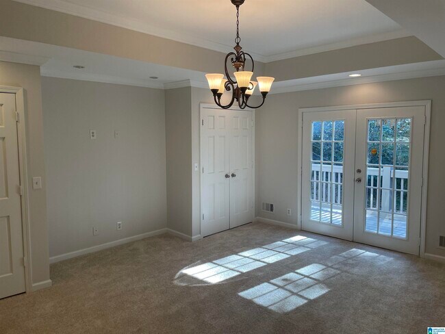 Building Photo - 3801 Rockbrook Cir