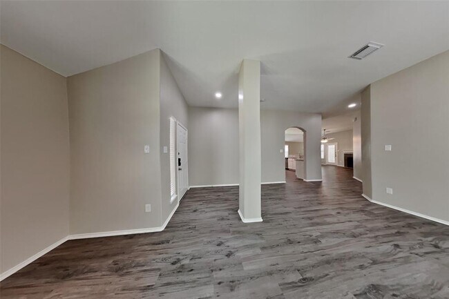 Building Photo - 9639 Elizabeths Glen Ln