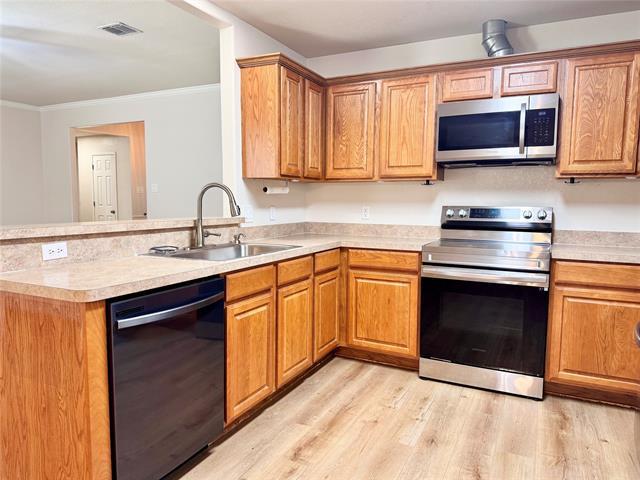 Building Photo - 716 Park Ridge Dr
