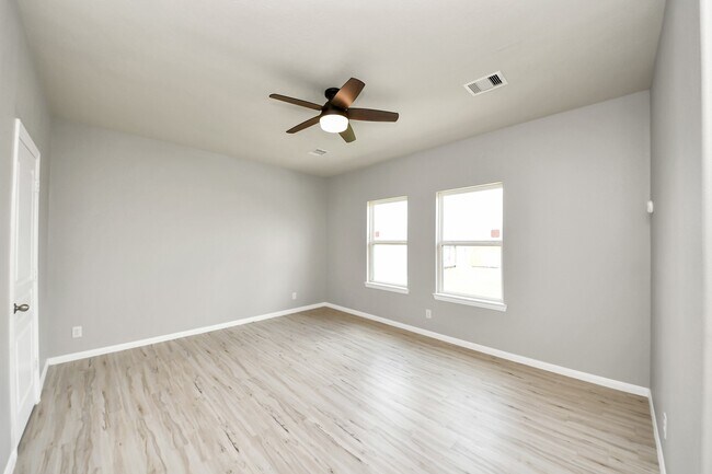 Building Photo - 7515 Morgan Ranch Tr