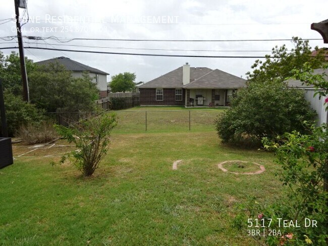 Building Photo - 5117 Teal Dr