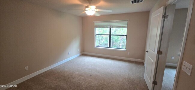 Building Photo - 1068 Kilkenny Ln