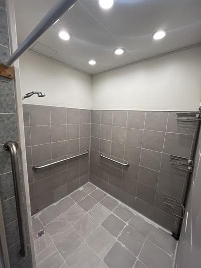 Building Photo - 317 N Weller St