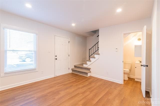 Building Photo - 929 Cantwell St