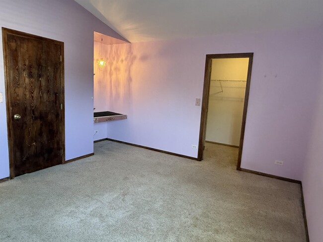 Building Photo - 510 Timber Dr