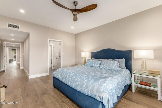 Building Photo - 5137 N 79th Pl