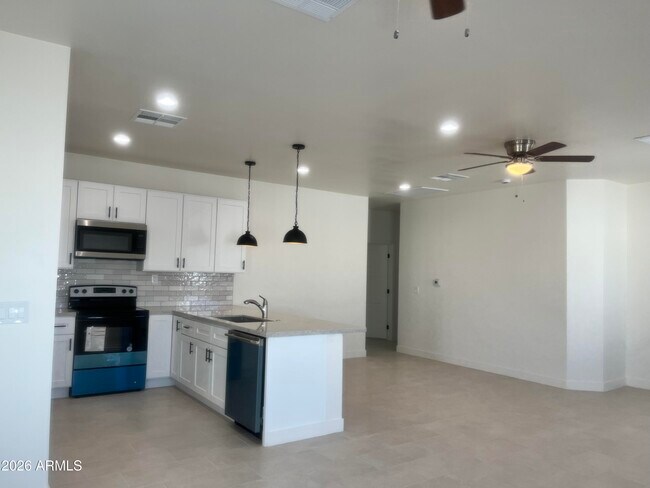 Building Photo - 10480 W Monaco Blvd