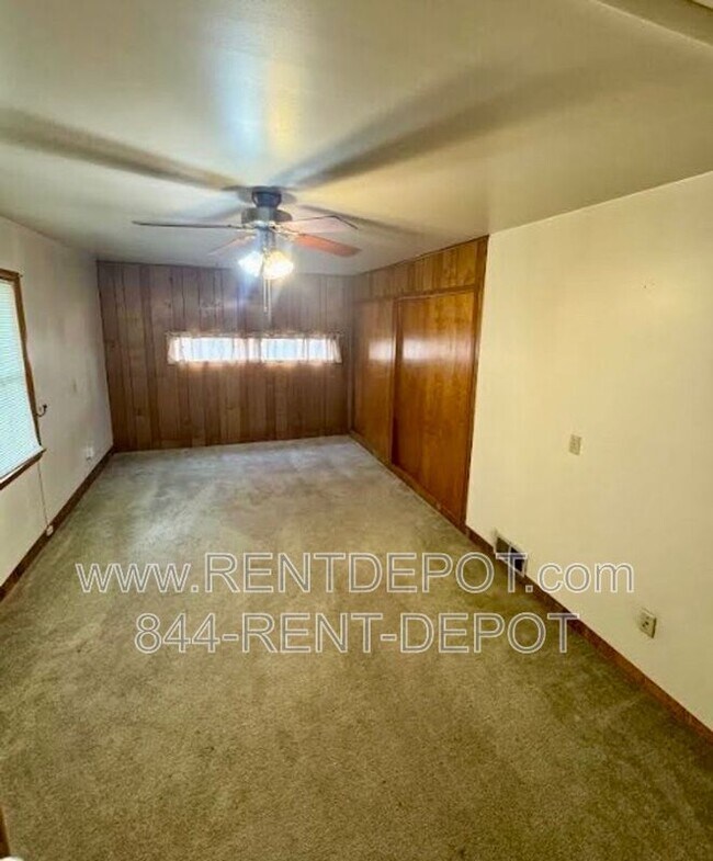 Building Photo - 2719 Vogel Rd