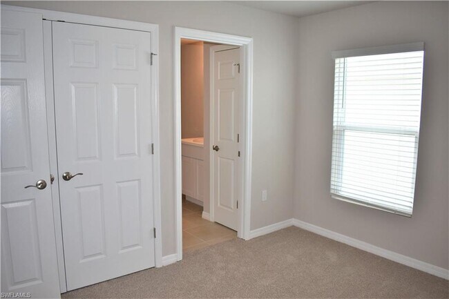 Building Photo - 15469 Wildflower Cir