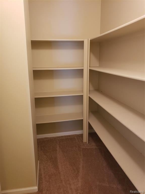 Building Photo - 23077 Fairlane Blvd