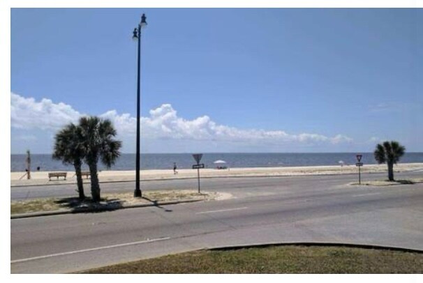 Building Photo - 80 E Beach Blvd