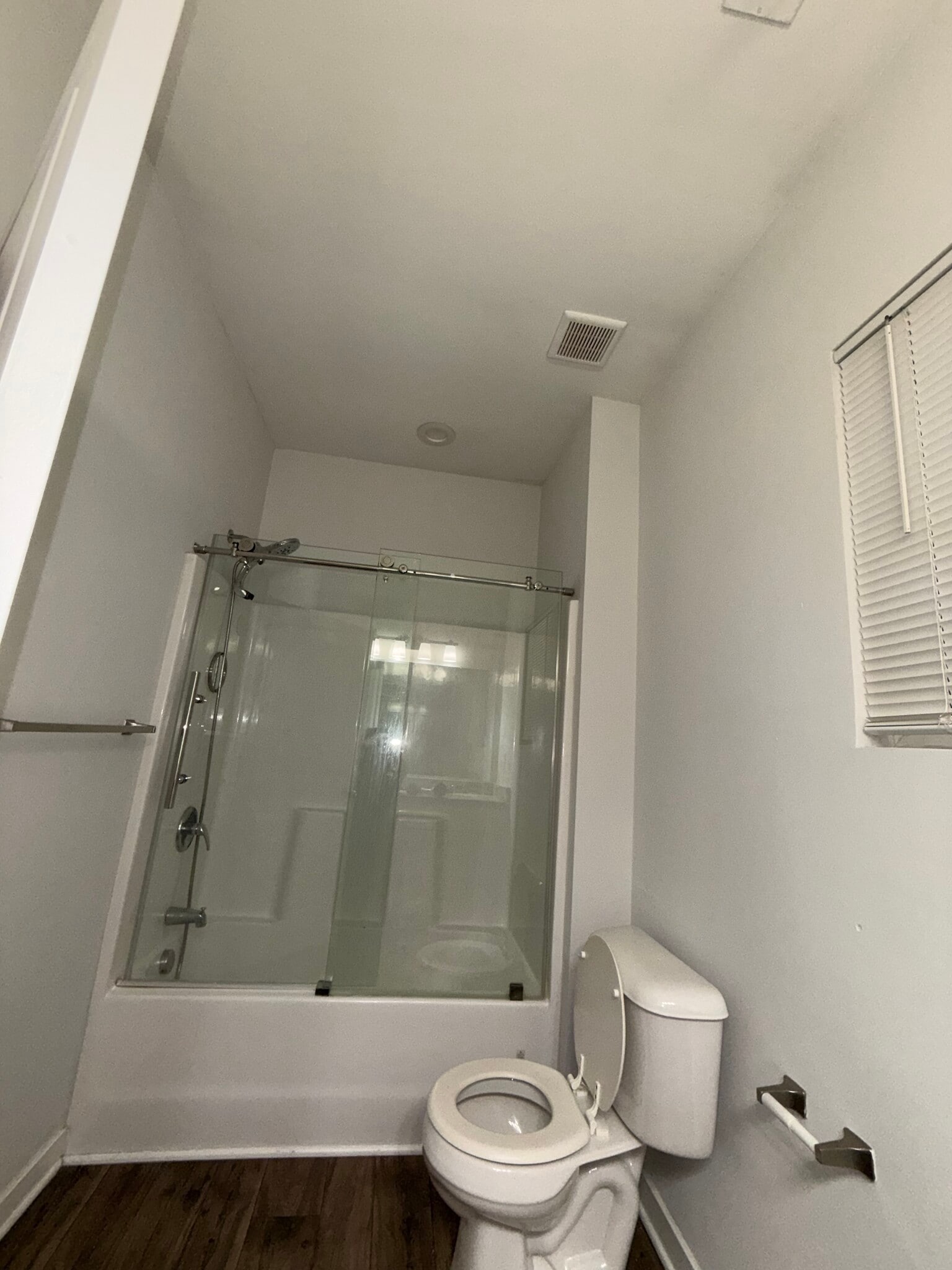 Building Photo - 2606 Middle Ave