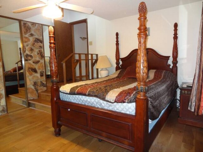 Master Bedroom - 946 14th Ave SW