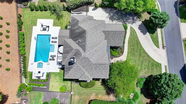 Building Photo - 9055 Preston Ln