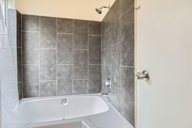 Building Photo - 3418 Cannon Pass Ct