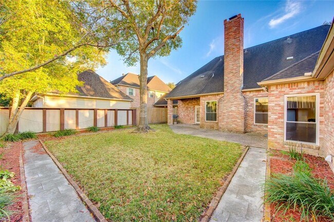 Building Photo - 1030 Crossroads Dr