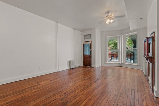 Building Photo - 217 E Preston St
