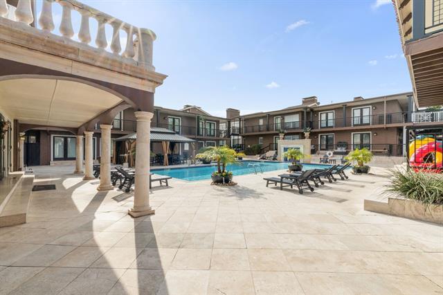 Building Photo - 5928 Sandhurst Ln