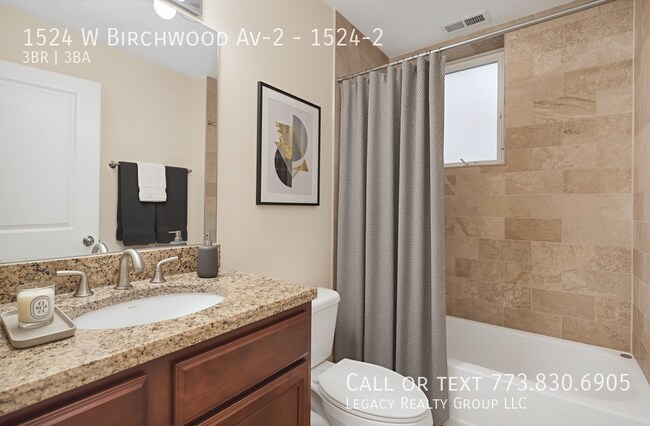 Building Photo - 1524 W Birchwood Ave