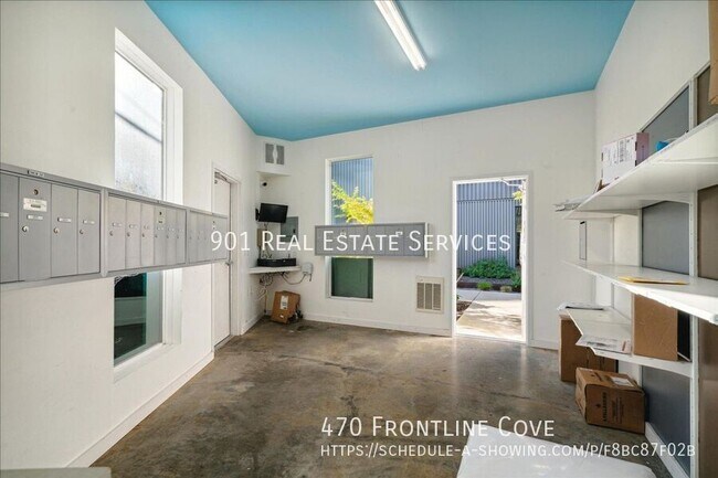 Building Photo - 470 Frontline Cove