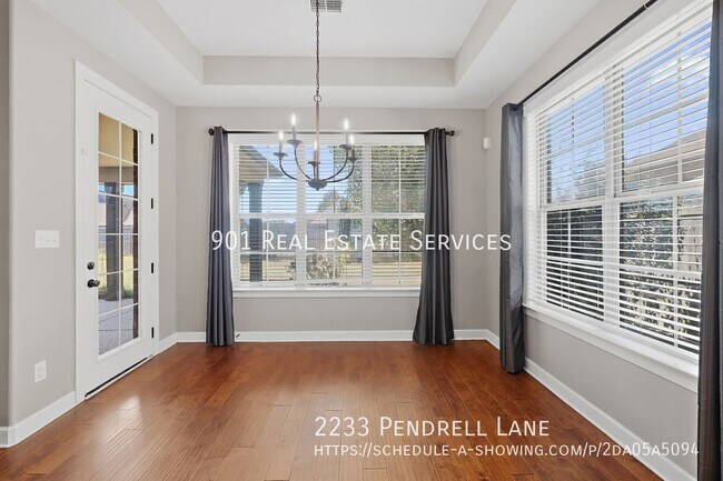 Building Photo - 2233 Pendrell Ln