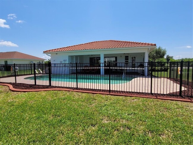 Building Photo - 12364 Grouse Ave