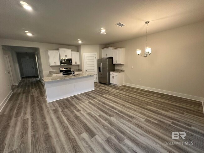 Building Photo - 219 Hudson Lp