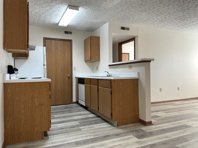 Building Photo - 5636 Cypress Chase