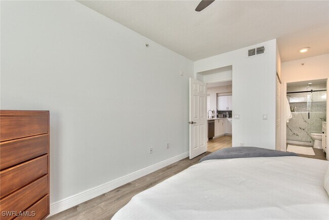 Building Photo - 1225 Reserve Way