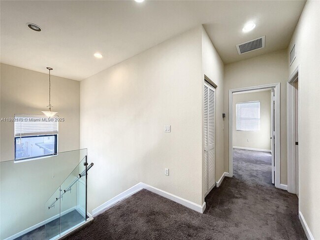 Building Photo - 11482 SW 238th Terrace