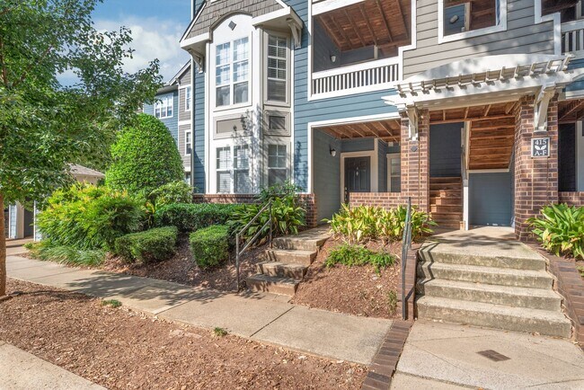 Primary Photo - Cozy 1 Bedroom Condo Located In Dilworth &...