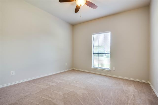 Building Photo - 3829 Townbluff Dr