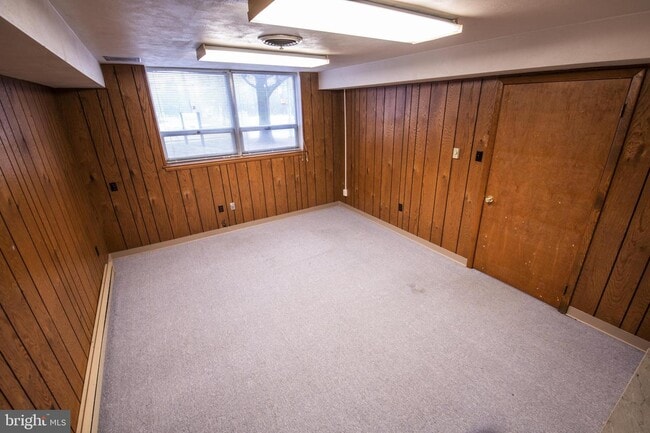 Building Photo - 980 Davisville Rd