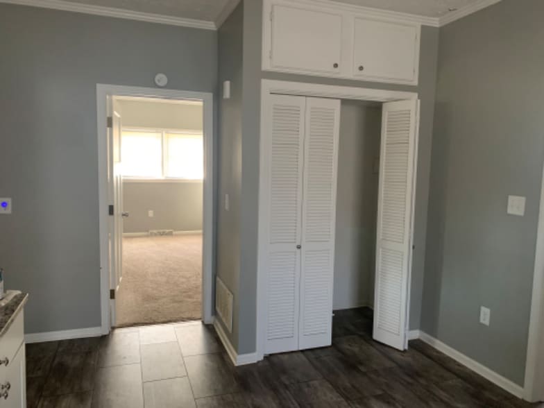 Building Photo - 4 Kilgore St