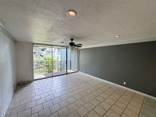 Building Photo - 12500 Melville Dr