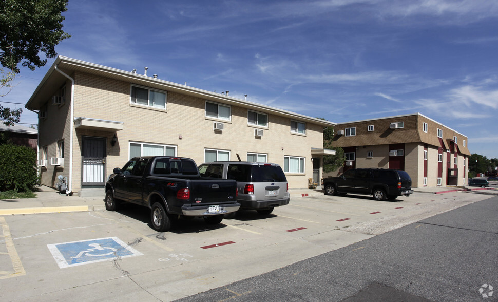 Building Photo - Orchard Crossing Apartments