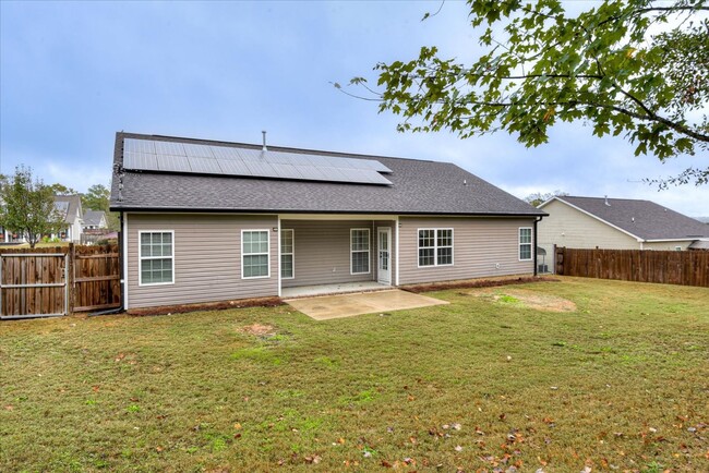 Building Photo - Beautiful Home in North Augusta