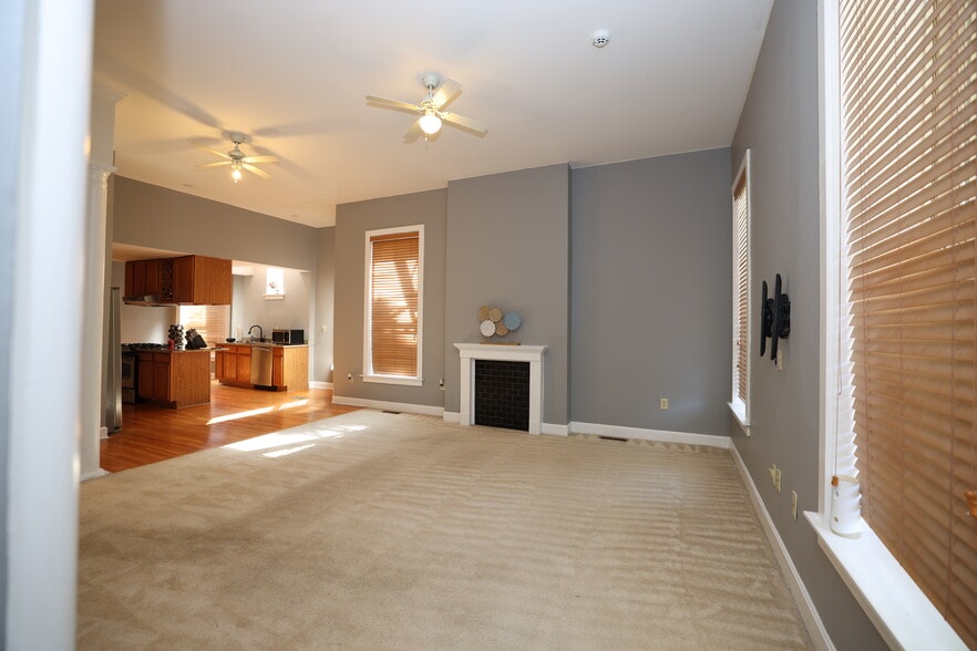 Front Living Room - 852 Lincoln Ave