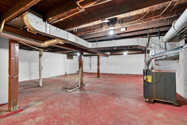 Building Photo - 6705 St Louis Ave