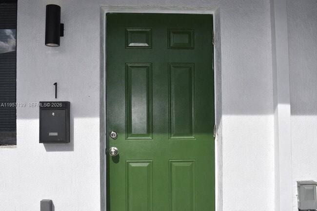 Building Photo - 900 NW 8th Ave