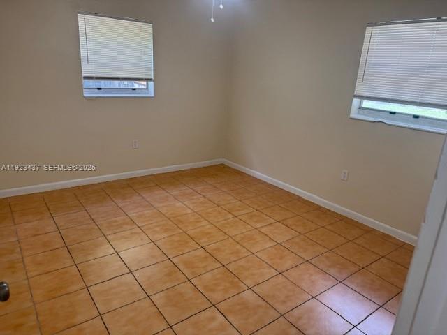 Building Photo - 1910 SW 99th Ave