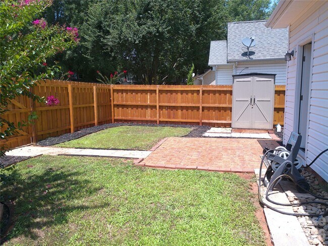 Building Photo - 12716 Cross Dale Dr