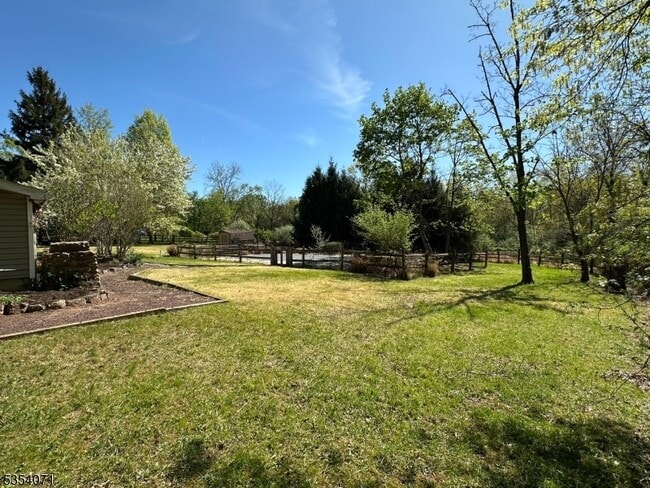 Building Photo - 120 Kosciuszko Rd