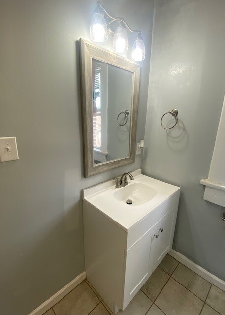 Building Photo - 939 Linwood Ave