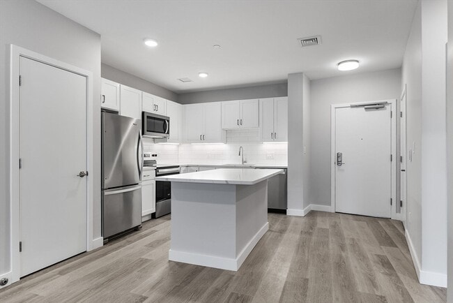 Building Photo - 59 Mill St