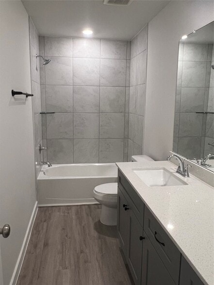 Building Photo - 885 Rd 5102